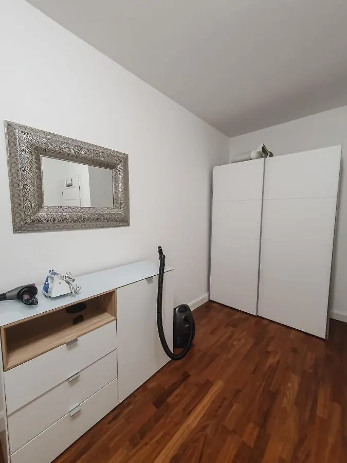 Vip Wohnung Heidelberg Germany